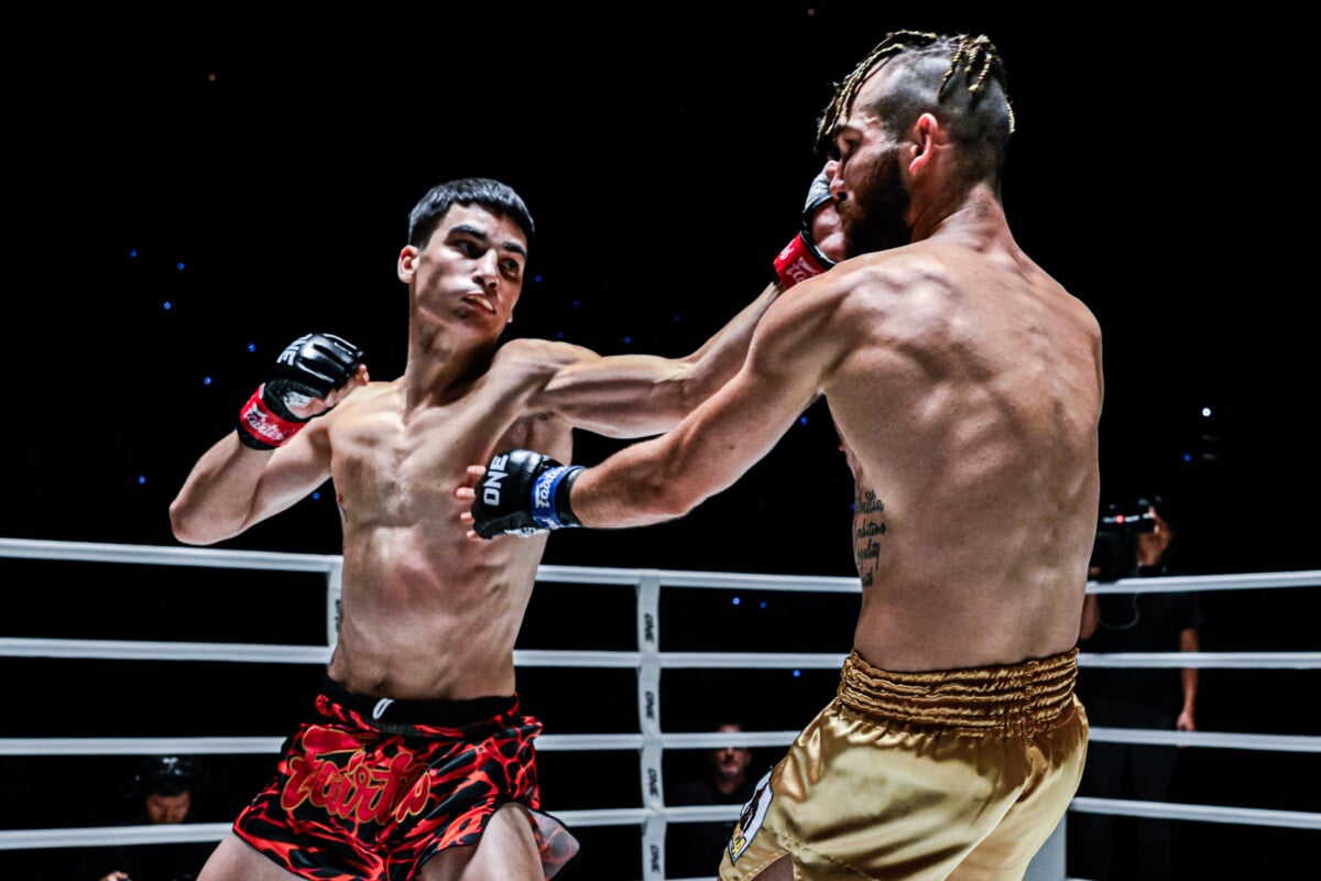 Lenny Blasi tags Ferzan Cicek at ONE Friday Fights 44