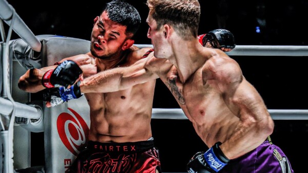 A STAR IS BORN ⭐️ Nico Carrillo WRECKS Muay Thai Legend Nong O