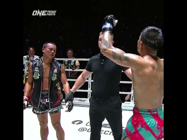 Seksan moves to 7 0 in ONE with a split decision win over River Daz!