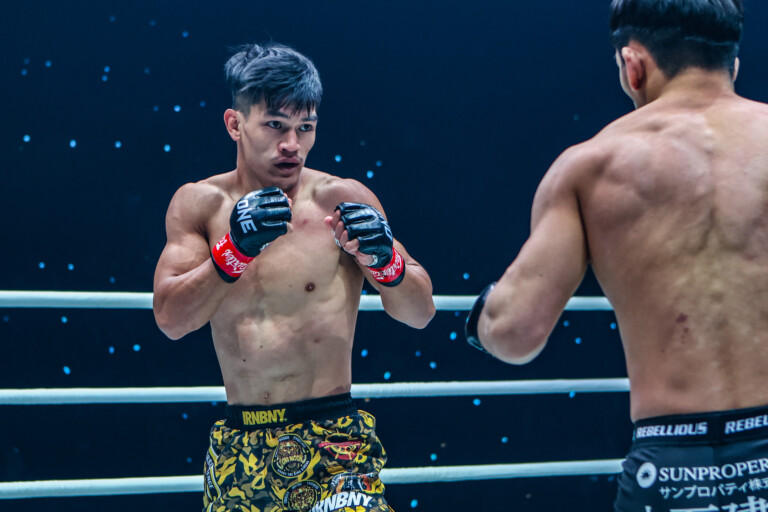 Danny Kingad Yuya Wakamatsu ONE 165 23