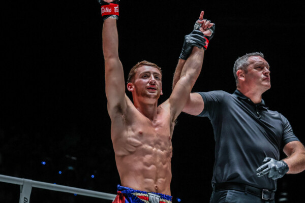 Freddie Haggerty Dankalong Sor Dechapan ONE Friday Fights 49 12