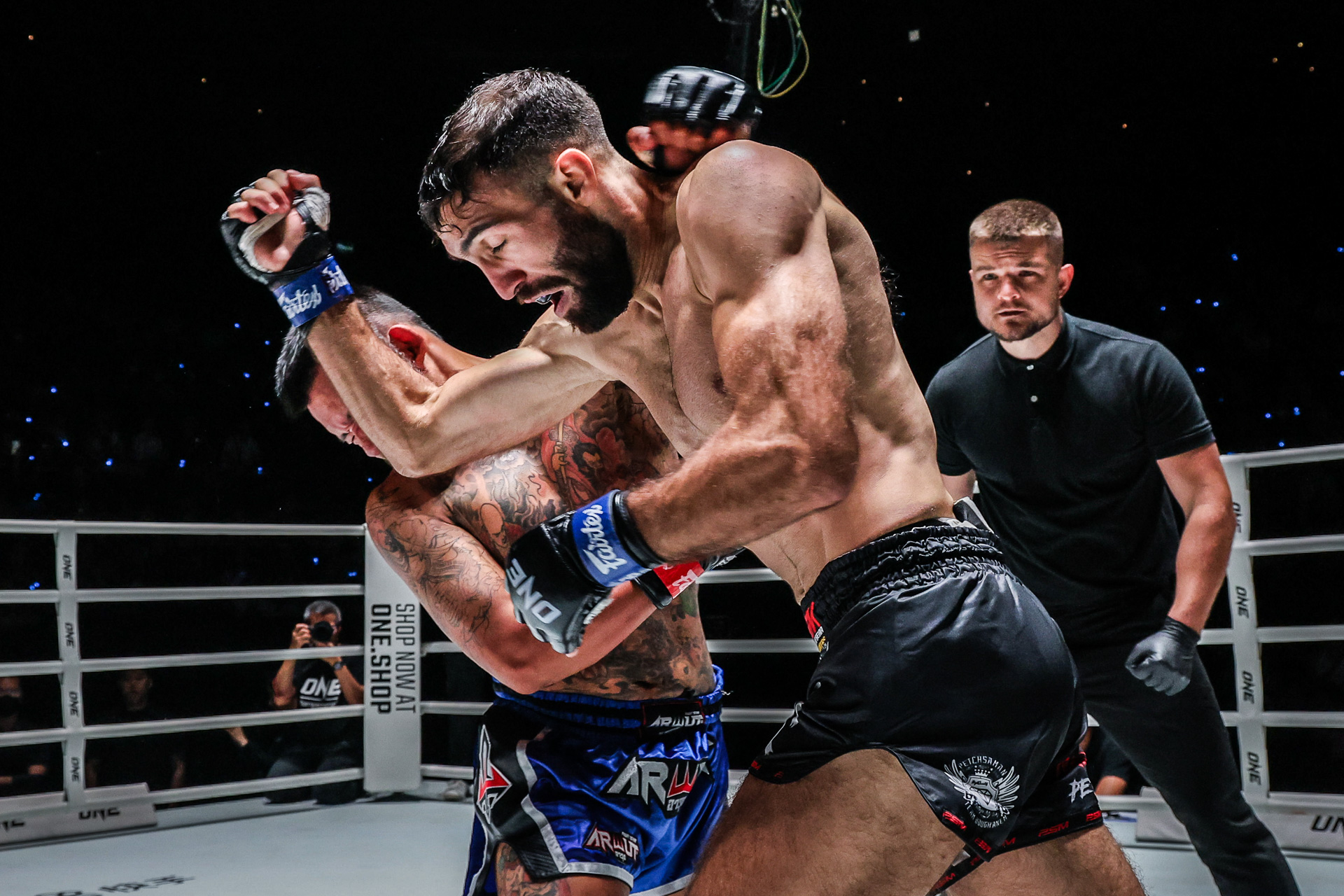 Joachim Ouraghi Gingsanglek Tor Laksong ONE Friday Fights 48 12