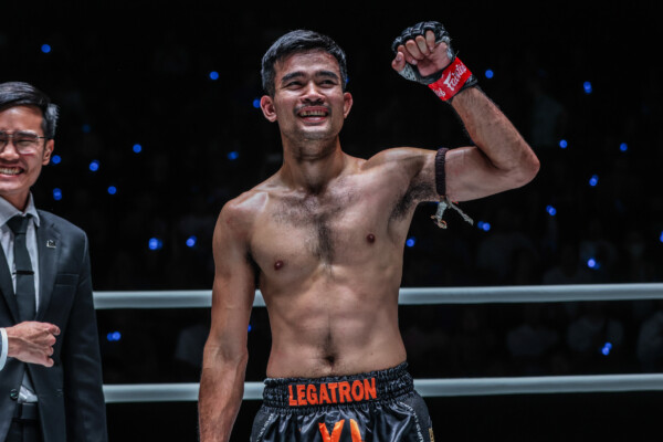 Rungrawee Sitsongpeenong Shakir Al Tekreeti ONE Fight Night 18 33