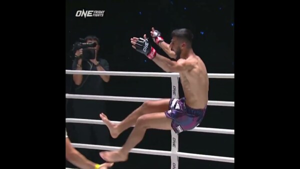 DEMOLITION  Abdallah Ondash leaves no doubt in his rematch with Parnpet!