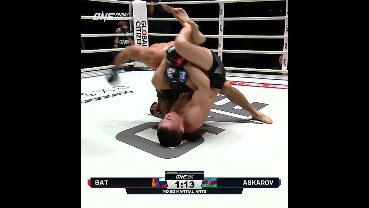 LOCKED UP  Nachyn Sat scores a first round submission by triangle choke!