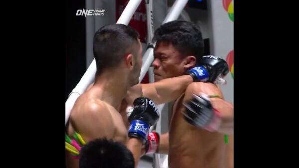 Saved by the bell  Peemai ends the opening frame with a BANG!