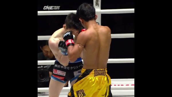 BODY SHOT  Rak earns his third ONE Friday Fights finish!