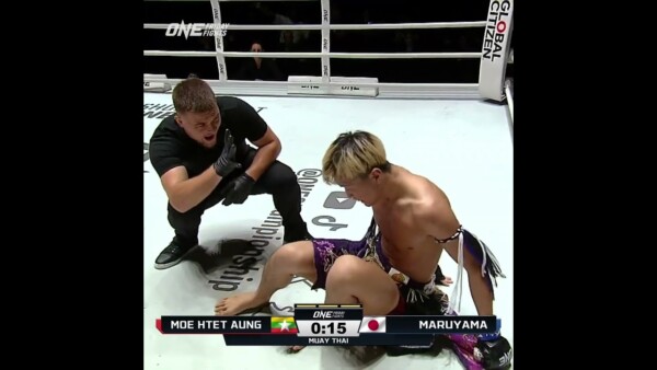 CLUTCH TIME  Moe Htet Aung ends it with 10 seconds left! #ONEFridayFights57