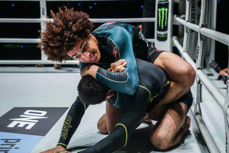 Kade Ruotolo Francisco Lo ONE Fight Night 21 15