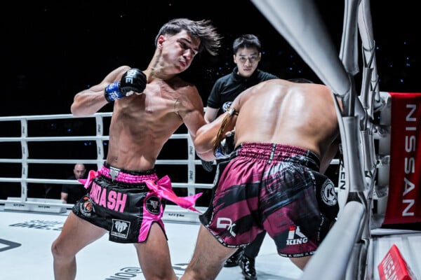 Ramadan Ondash (L) vs Pichitchai PK Saenchai (R) at ONE Friday Fights 61