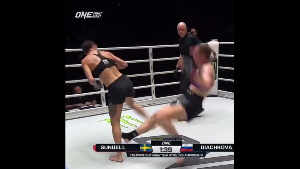 Incoming ️ How crazy was her World Title tilt against Smilla Sundell?
