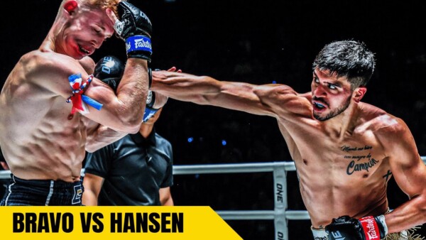 Wildest Comeback Ever?  Muay Thai Full Fight
