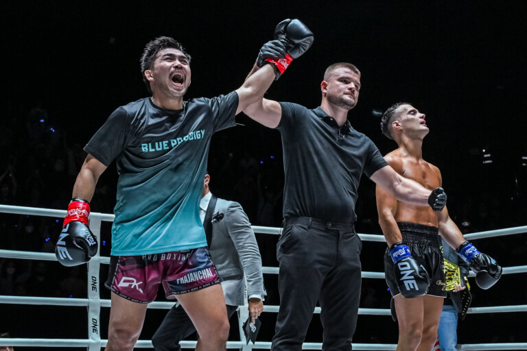 Prajanchai PK Saenchai Jonathan Di Bella ONE Friday Fights 68 94