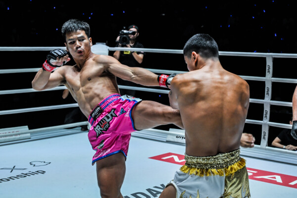Yodlekpet Or Atchariya Komawut FA Group ONE Friday Fights 68 11