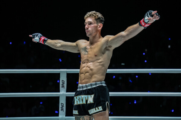 Nico Carrillo Saemapetch Fairtex ONE Fight Night 23 26