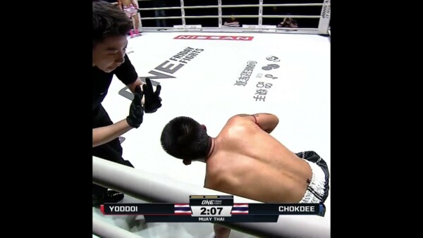 REVENGE  Yoddoi overwhelms Chokdee in their rematch!
