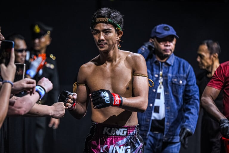 Yamin PK Saenchai enters the ring at ONE Friday Fights 74