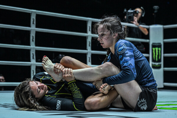 Mayssa Bastos Danielle Kelly ONE Fight Night 24 17