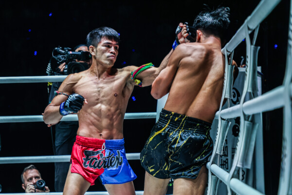 Nakrob Fairtex Dedduanglek Wankhongohm MBK ONE Fight Night 24 73