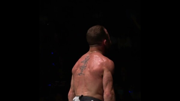 BACK ON TOP  Jarred Brooks submits Gustavo Balart in Round 1!