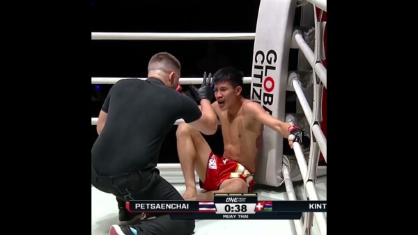ON THE ROPES  Omar Kinteh debuts with an epic KO in the final minute!