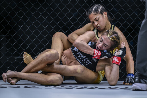 Alyse Anderson Victoria Souza ONE 168 73