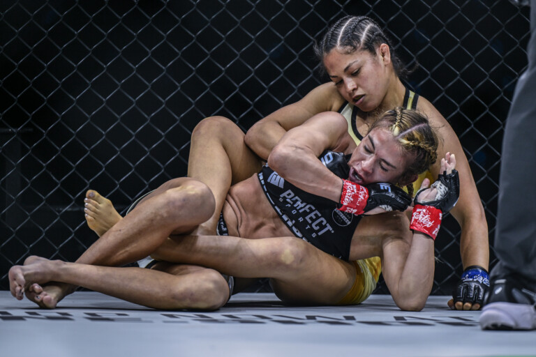 Alyse Anderson Victoria Souza ONE 168 73