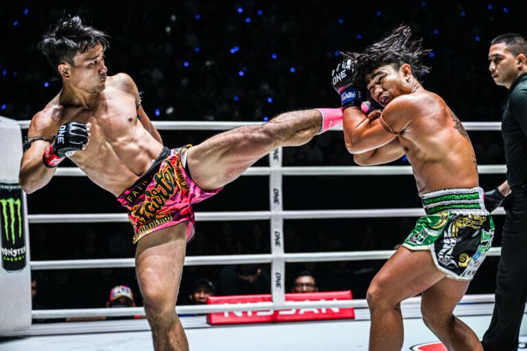Jaosuayai Mor Krungthepthonburi Suriyanlek Por Yenying ONE Friday Fights 81 13