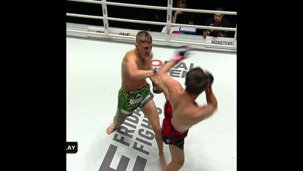 CRAZY counter ️ Rustam Yunusov drops Blair Geraghty with a beautiful spinning backfist!