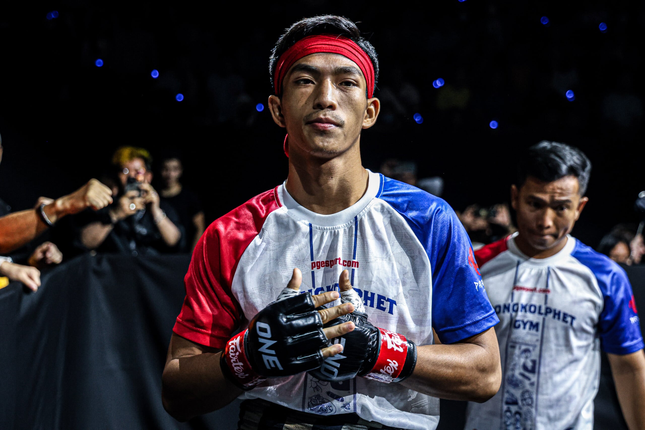 Petnamkhong Sor Maneekhot walks to the ring for his fight against Pataknin Sinbimuaythai at ONE Friday Fights 89.