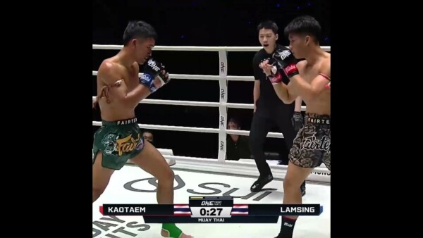 Kaotaem drops Lamsing twice in Round 1 en route to a unanimous decision win  #ONEFridayFights88