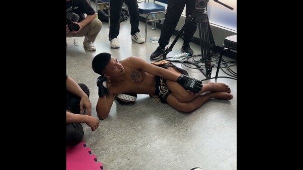 “The Iron Man” charges his batteries
