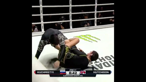 Vladimir Kuchmistyi SPINS into a leg lock  #ONEFridayFights88