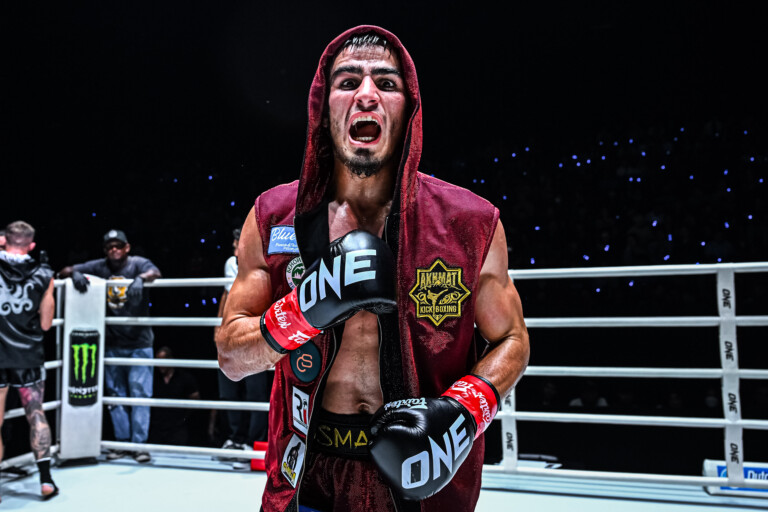 Elbrus Osmanov vs. Nathan Bendon  8298