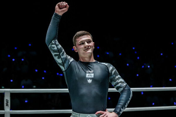 Shinya Aoki Cole Abate ONE Fight Night 26 49