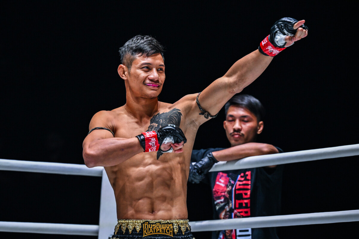 Suablack Tor Pran49 raises a hand in the air before his fight with Dmitrii Kovtun at ONE Fight Night 27