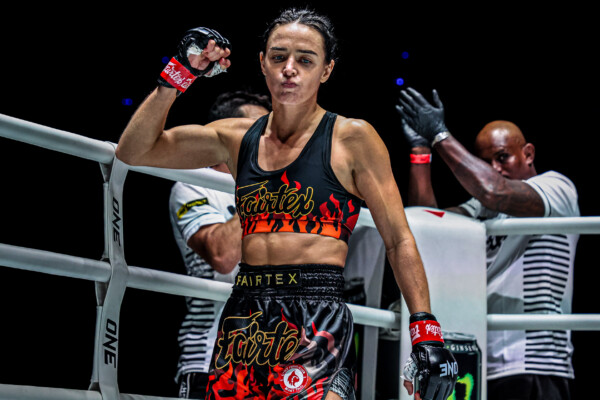 Russian striker Natalia Diachkova gets ready to fight