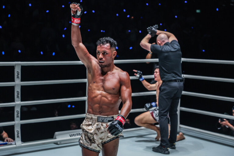 Felipe Lobo Saemapetch Fairtex ONE Fight Night 28 63