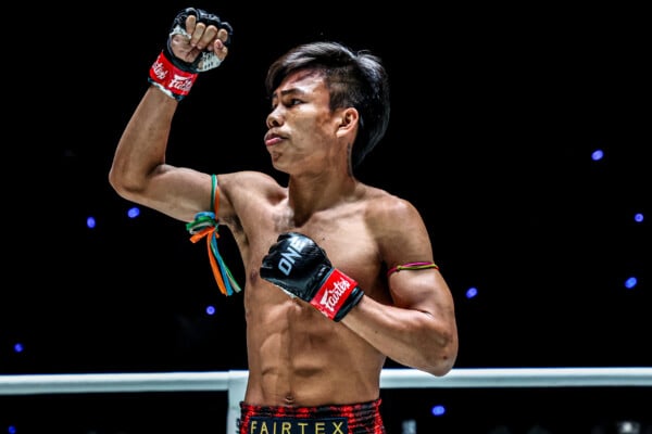 Singdomthong Nokjeanladkrabang Nuapet Tded99 ONE Friday Fights 96 27