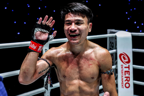 Jaosuayai Mor Krungthepthonburi Denis Puric ONE Friday Fights 100 44