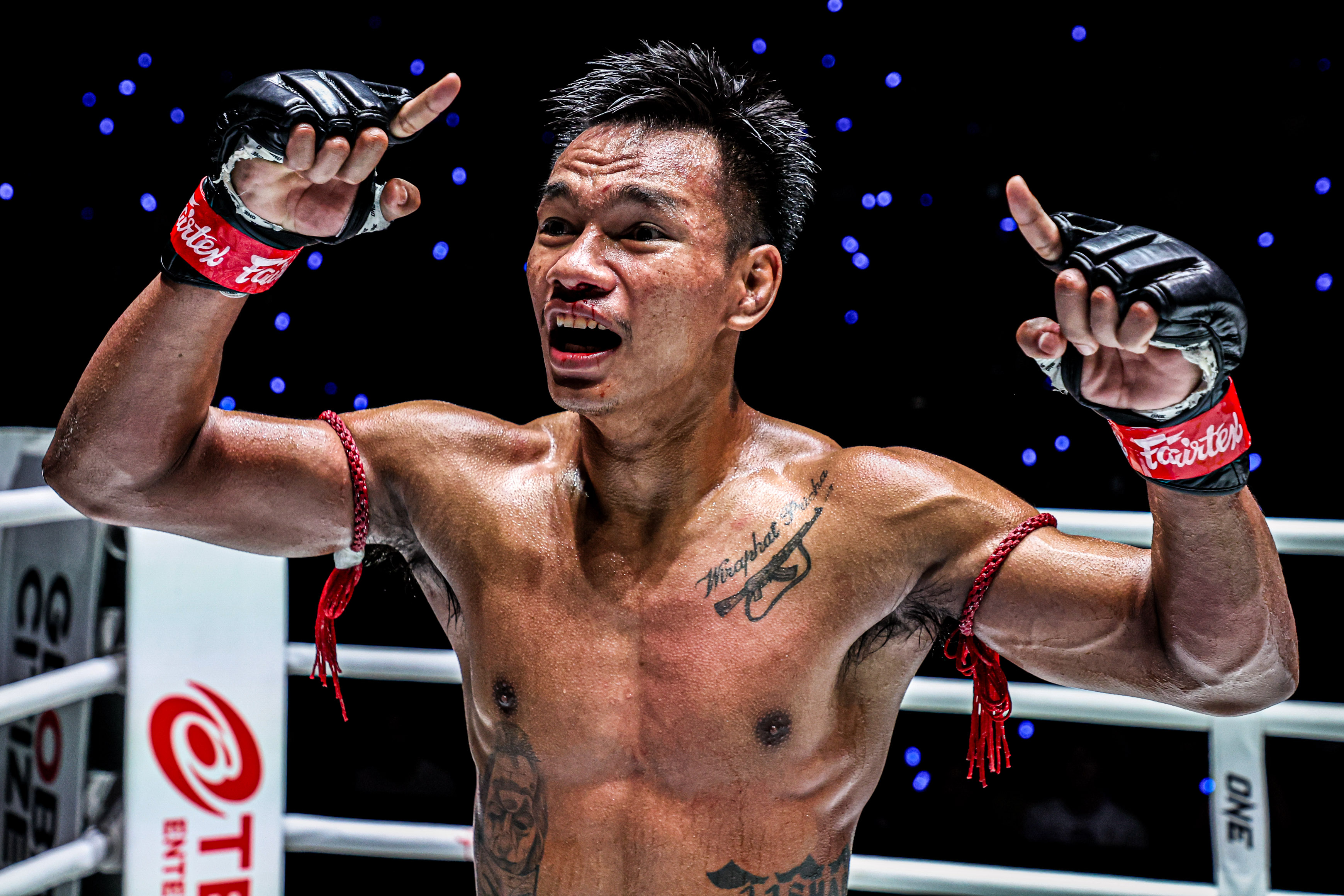 Shadov Singha Mawynn Hassan Vahdanirad ONE Friday Fights 100 34.jpg