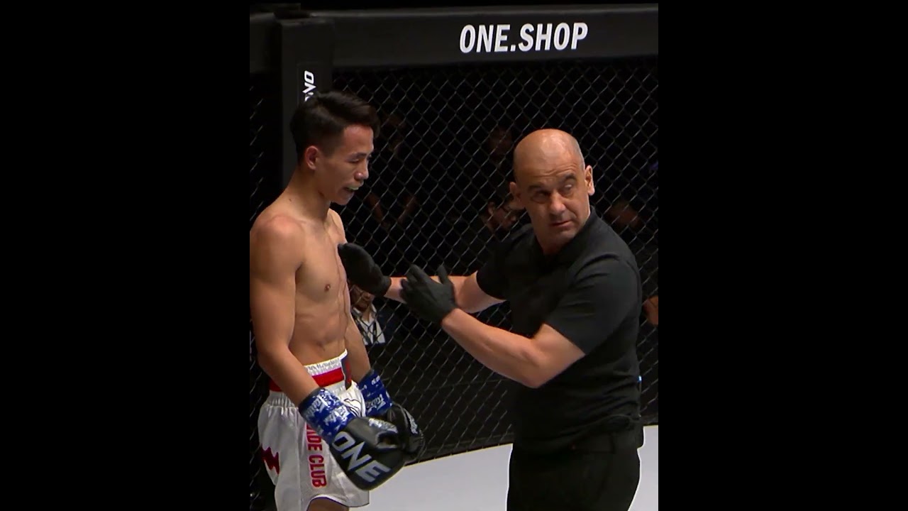 Rodtang was firing on all cylinders when he faced Jiduo Yibu in kickboxing action
