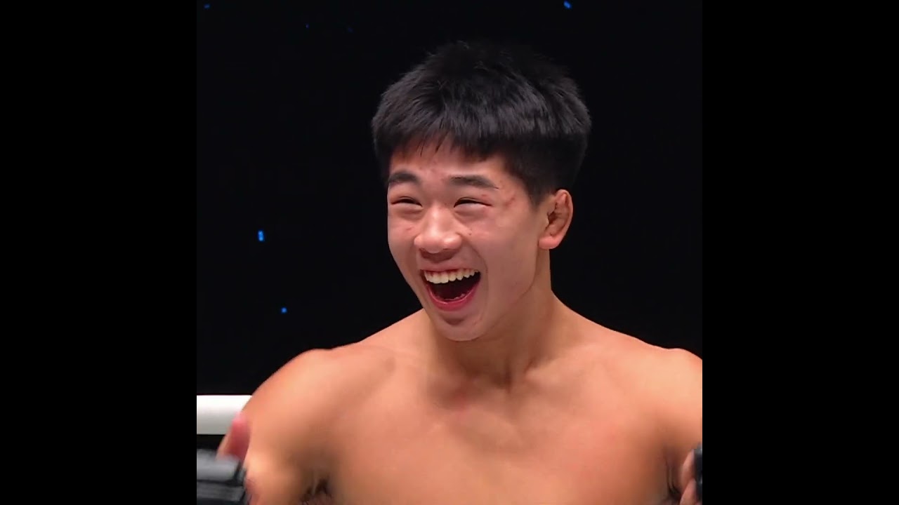 Take it to the BANK  Adrian Lee earns the night's first US$50K bonus at ONE 172!