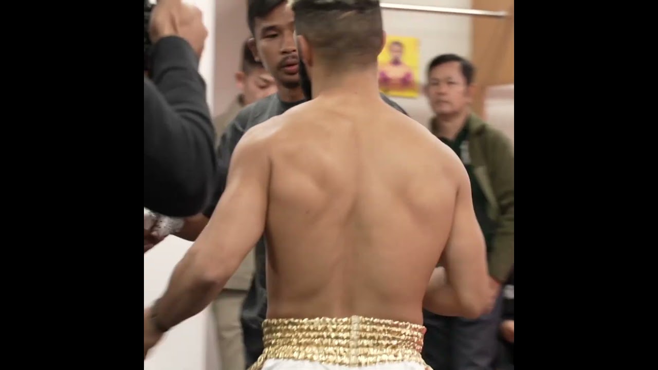 Warriors uplift each other  Superlek showing heart for Zakaria El Jamari post fight ❤️