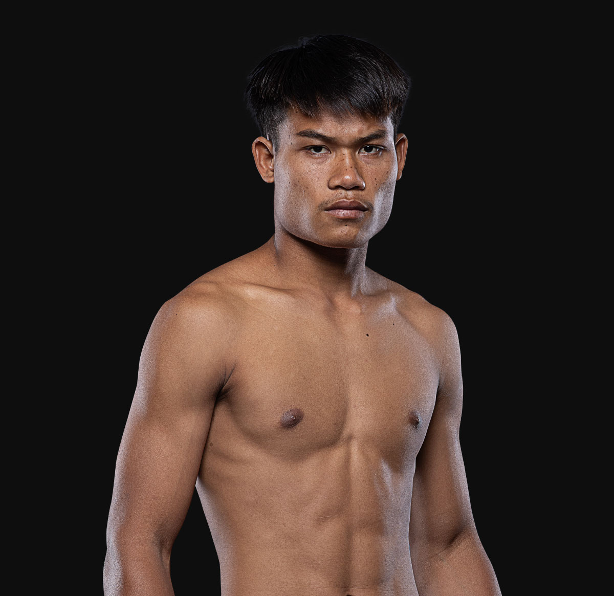 Petwanghin_Lookpayakraipakdee Hero 1200x1165