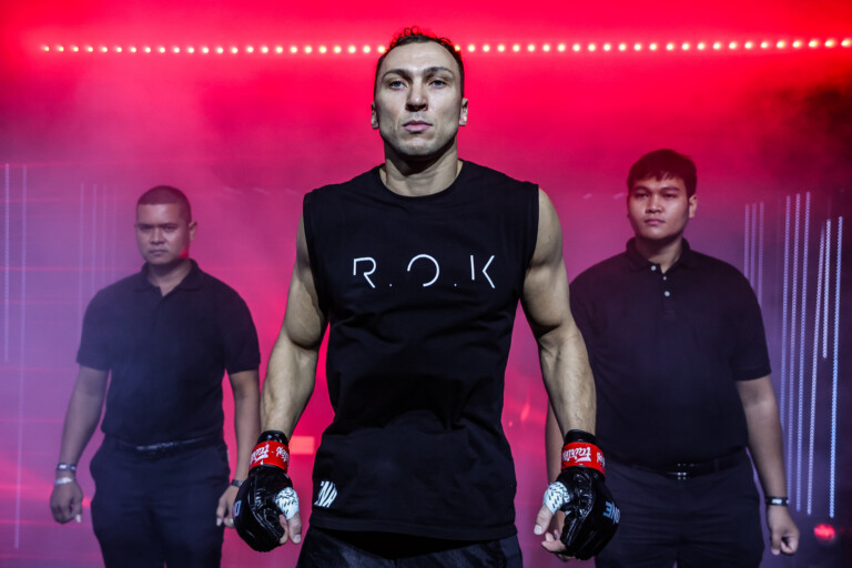 Roman Kryklia Lyndon Knowles ONE Fight Night 30 43