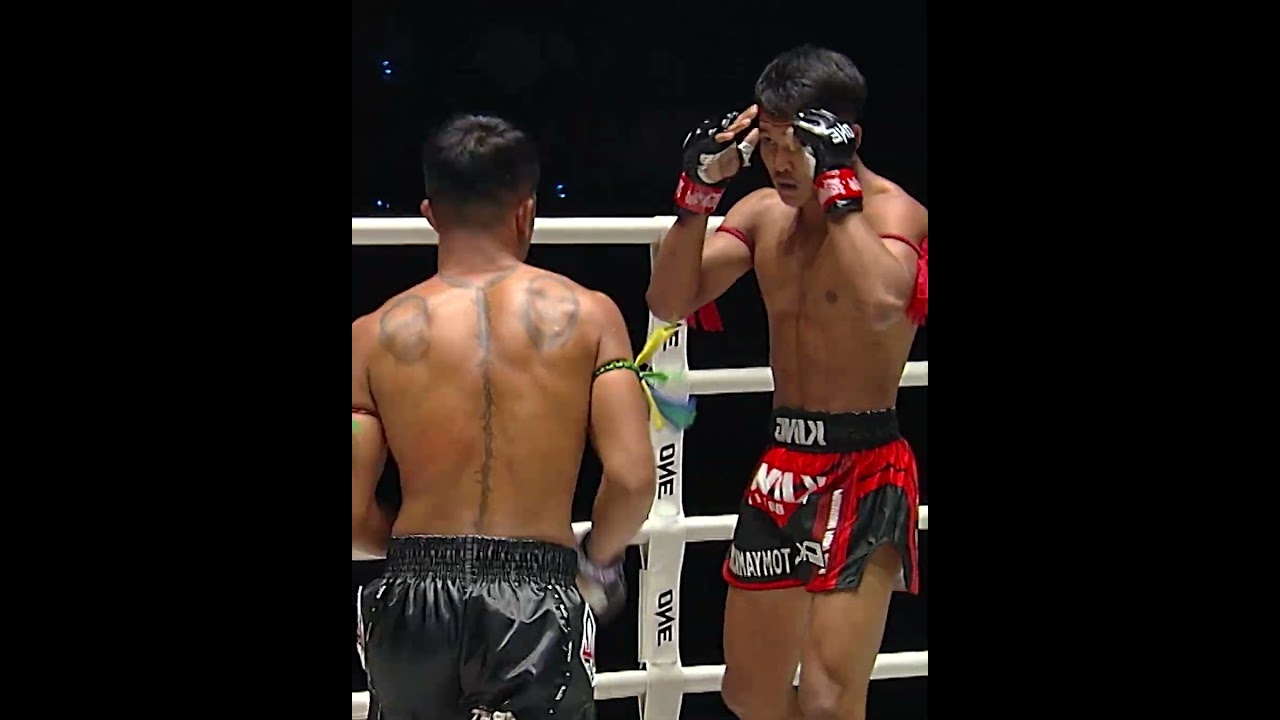 Muay Thai warriors Tomyamkoong and Rittidet left EVERYTHING in the ring in this crazy battle!