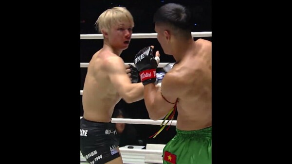 Non Stop Knockdowns  Tuan Quoc Tran and Yuya Jonishi WENT OFF in this crazy striking battle!