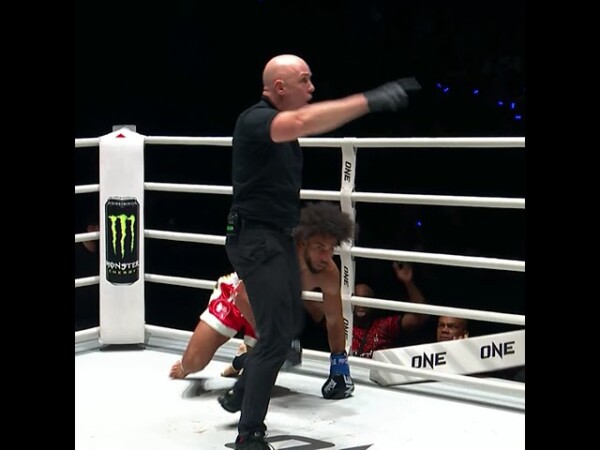PERFECTLY timed  "The Immortal" drops Alexis Nicolas late in Round 2!