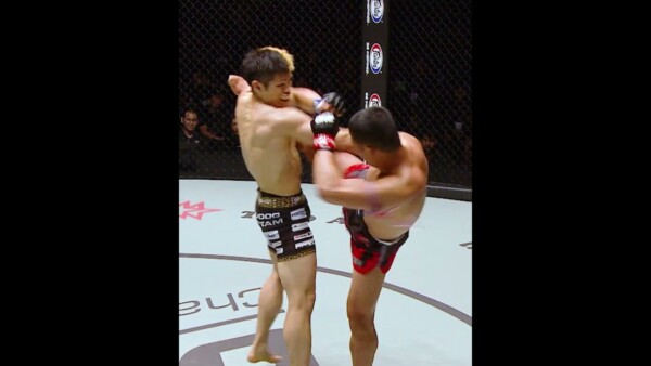 The DAMAGE  When Nong O battered Hiroaki Suzuki with a barrage of powerful kicks